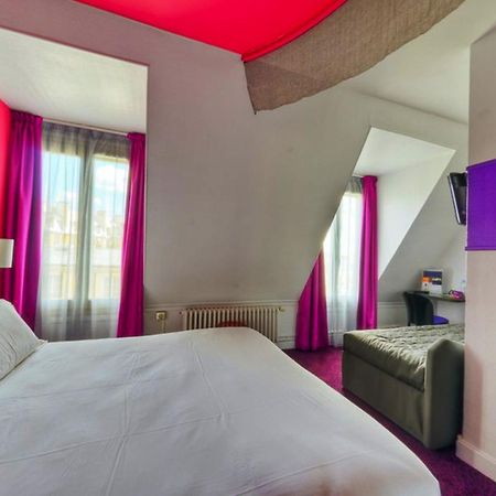Ibis Styles Paris Pigalle Montmartre Exterior photo