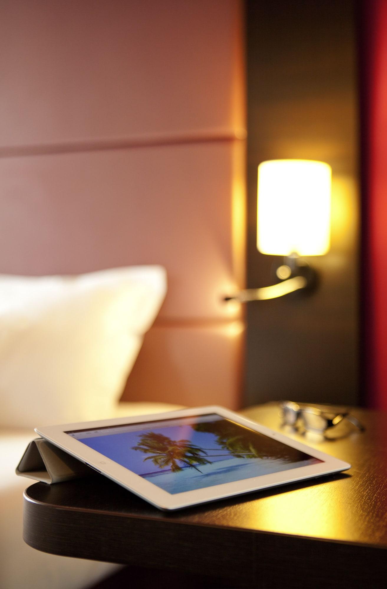 Ibis Styles Paris Pigalle Montmartre Exterior photo