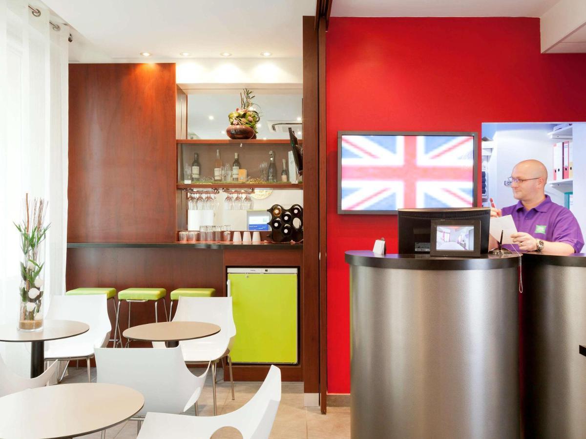 Ibis Styles Paris Pigalle Montmartre Exterior photo